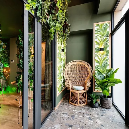 Jungle Avec Spa, Sauna, Et Cinéma * Roquebrune-sur-Argens