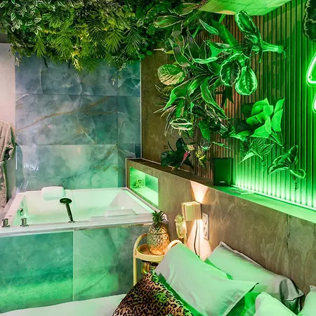 Apartmán Jungle - Spa, Sauna & Cinema Prive *